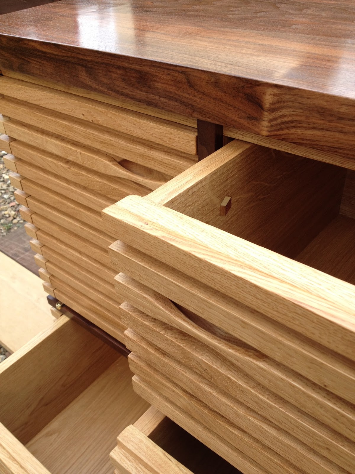 Edgy-Sideboard-1 Diego Bernasconi